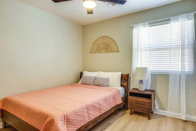 Fenced-in Pool & Patio: Gilbert Home!