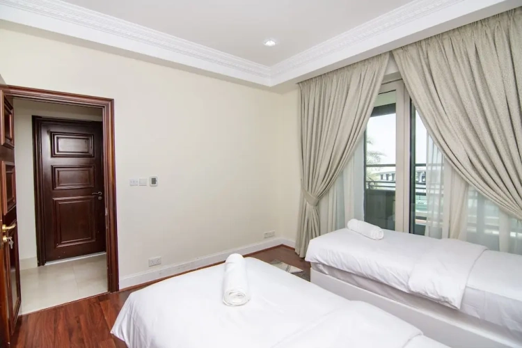 3 Bedrooms Villa