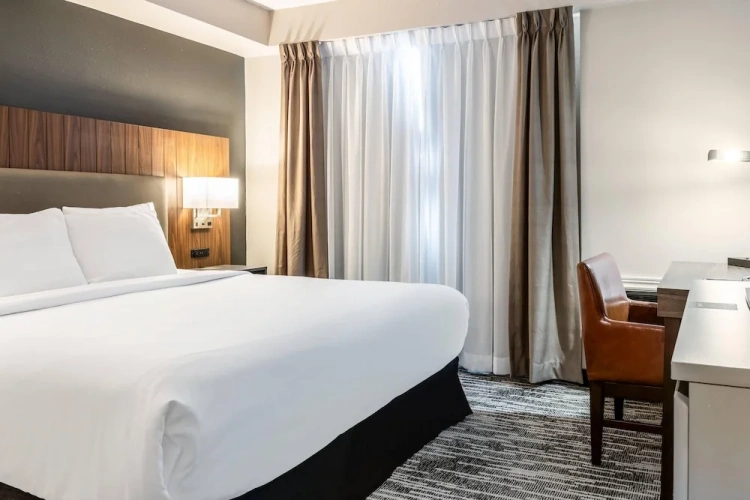 Double Suite
