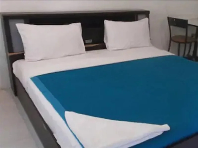 Bed & Breakfast Service Guesthouse