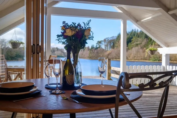 Lilymere Boat House