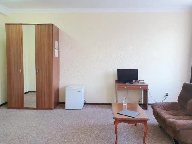 Standard Double Suite
