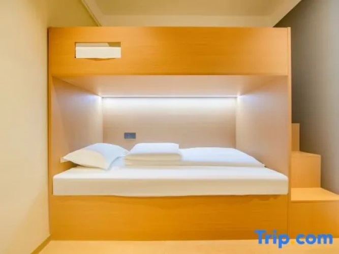 Economy Twin room