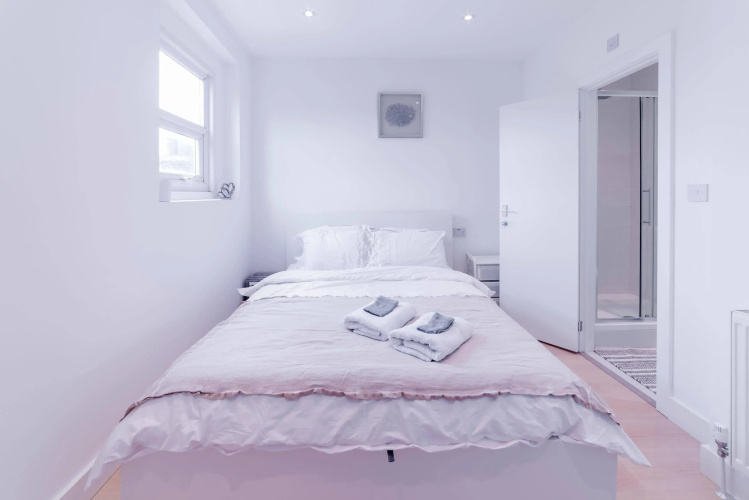 Fantastic Rooms in a Serviced Flat
