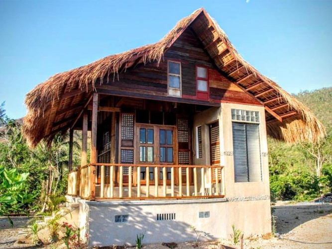 Cottage with balcony and with view