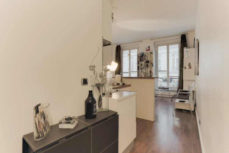 Artsy Flat For 2 Near Opera