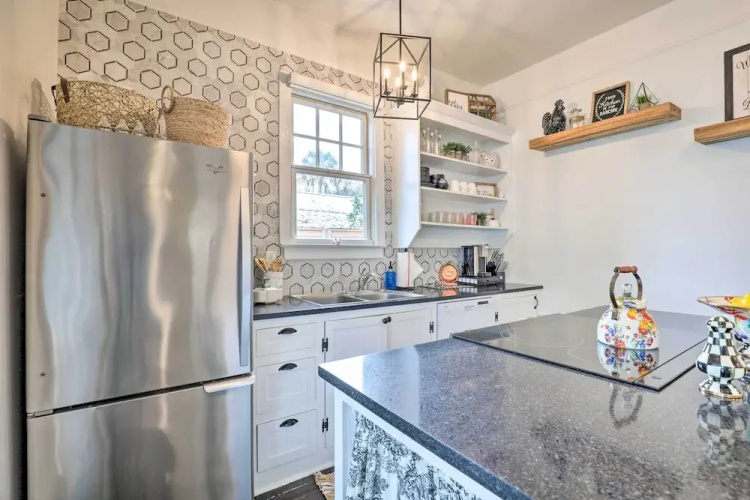 Historic 1900 Cottage in Downtown St Augustine!