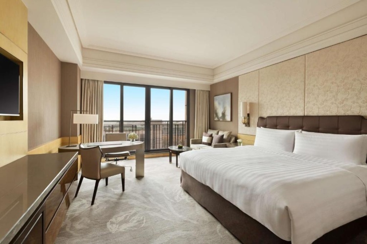 Horizon Club Double room with lake view