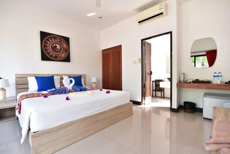 Comfort Double room with partial sea view
