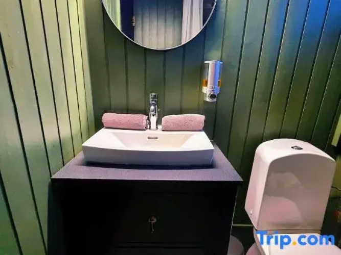 Aurora Cabin & Private Jacuzzi