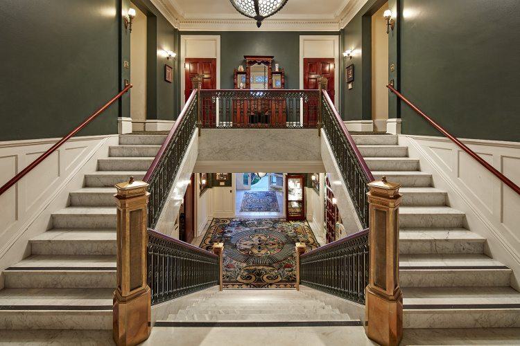 Glorietta Bay Inn photo 16