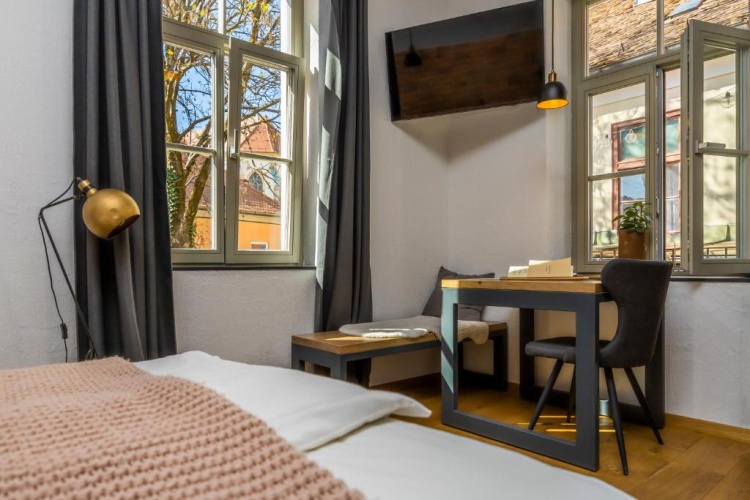Deluxe Double room with balcony