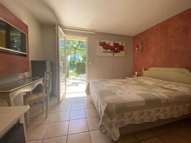 Deluxe Double room with park view