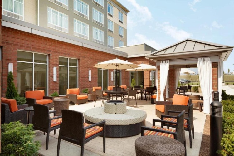 Hilton Garden Inn Boston Logan Airport photo 19
