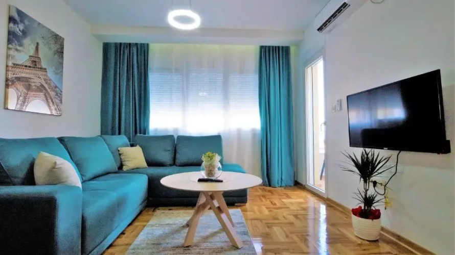 Aleksa Lux apartment Budva