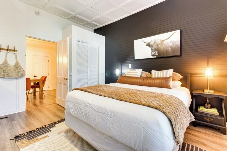 2 Bedrooms Cottage