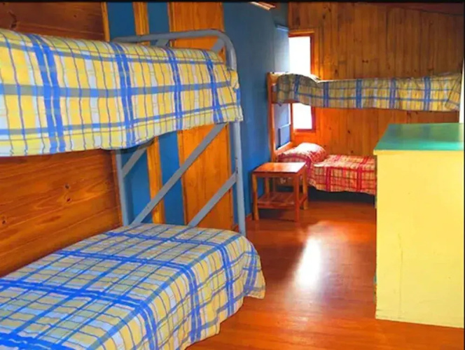 Hostel y Camping Los Coihues