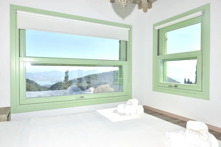 Villa Ermis- Mounty Island Villas