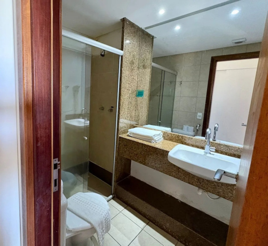 Mirador Suites Beira Mar com Piscina