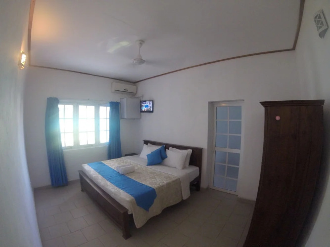 Negombo Blue Villa Hotel