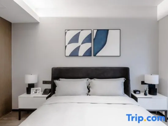 1 Bedroom Classic Suite with river view