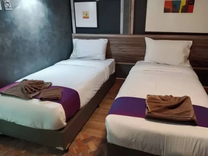 Standard Double room with land view