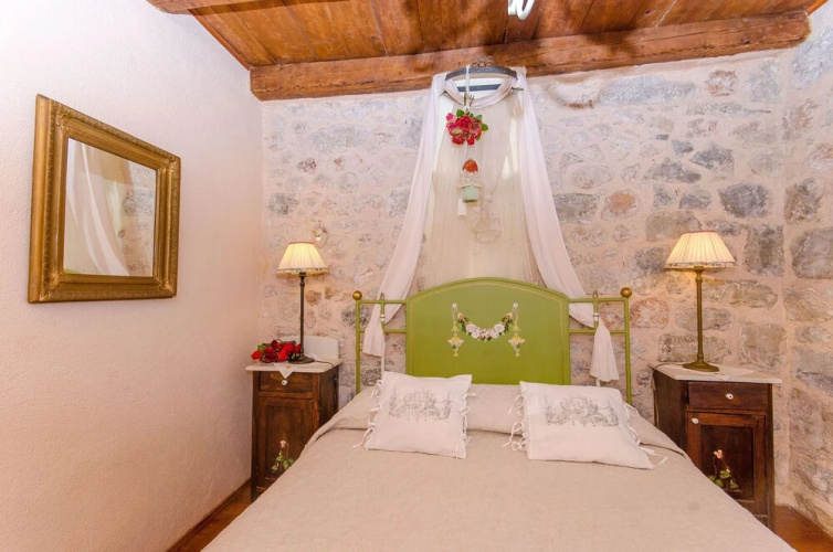 Apartments Vedrana