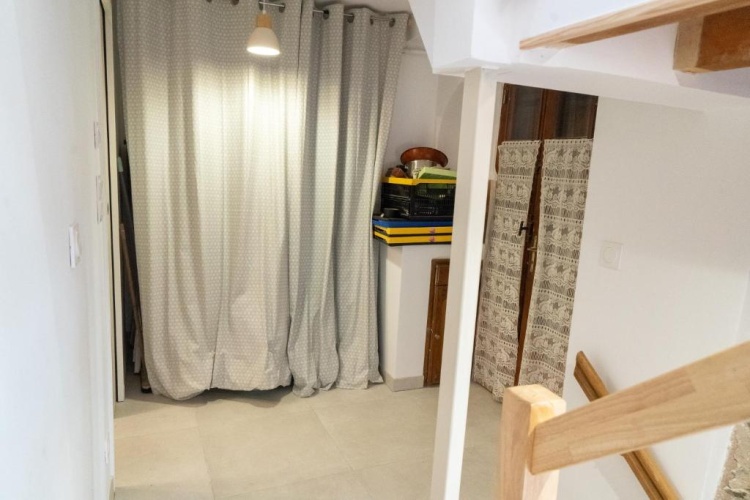 3 Bedrooms Cottage