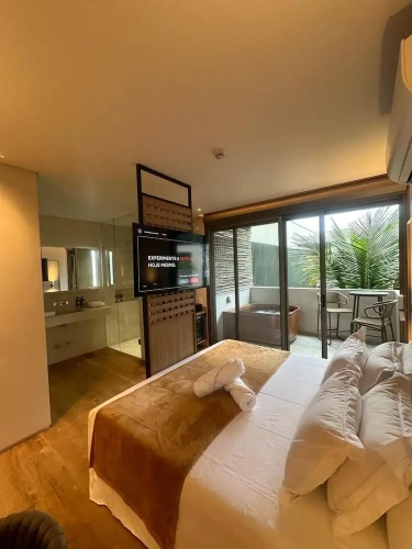 Standard Double room with lake view