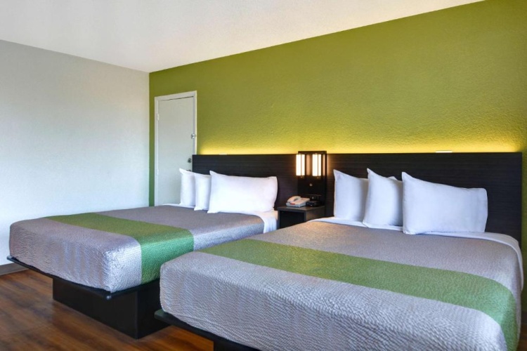 Deluxe Quadruple room
