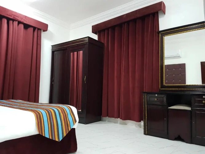 2 Bedrooms Apartment