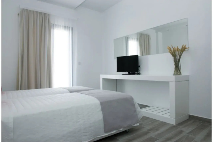 Bianco Hotel