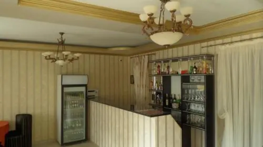 Royal Hotel