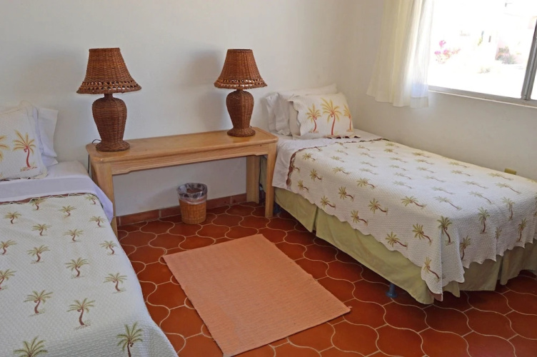 Las Mareas 21 2 Br home by RedAwning