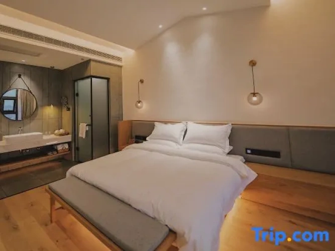 Standard Double Duplex room with view