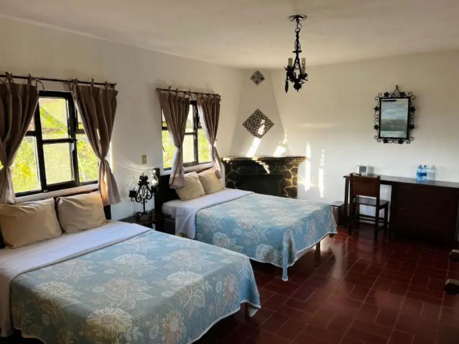 Posada De Las Monjas