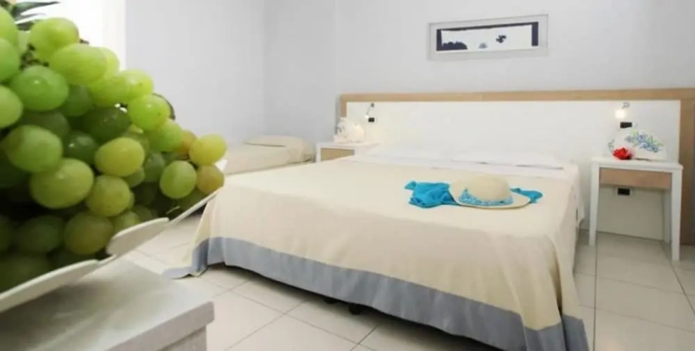 Standard Triple room with balcony