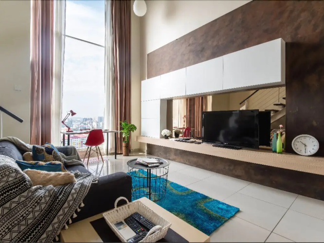 Homey Home