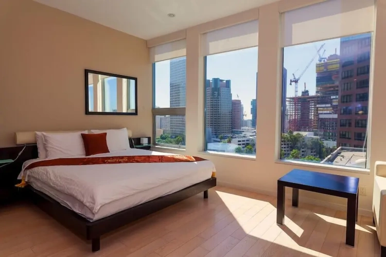2 Bedrooms Deluxe Apartment