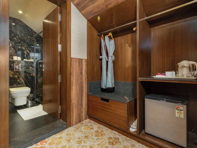 Hotel Pine Spring Gulmarg