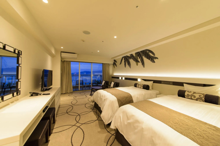 Kanehide Kise Beach Palace