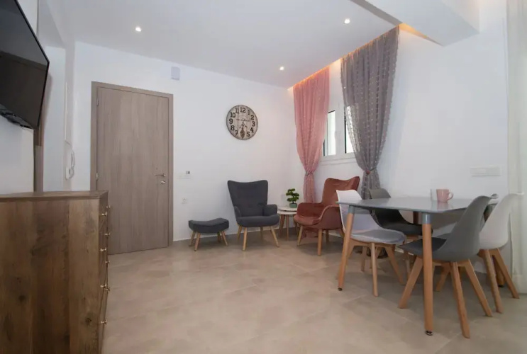 Anthi Beach Suite