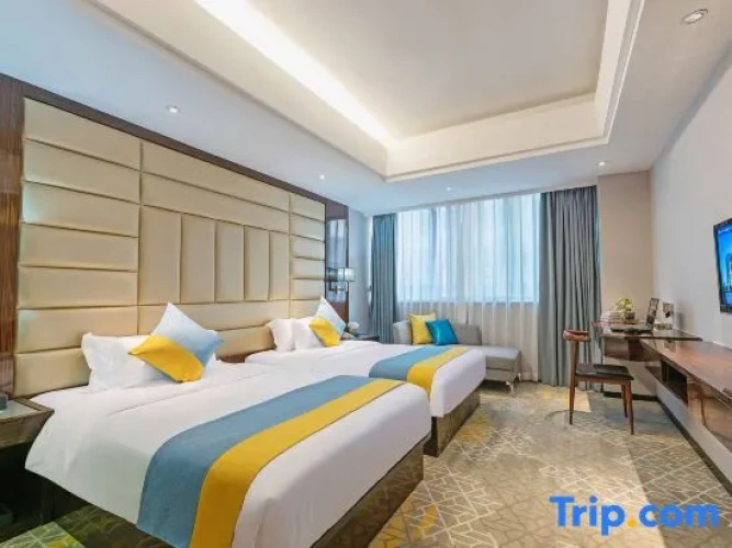 Standard room with view