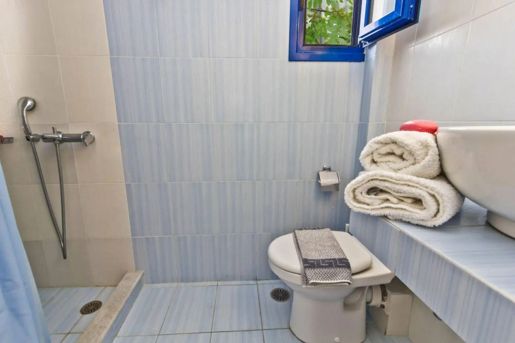 Louis Studios Hotel