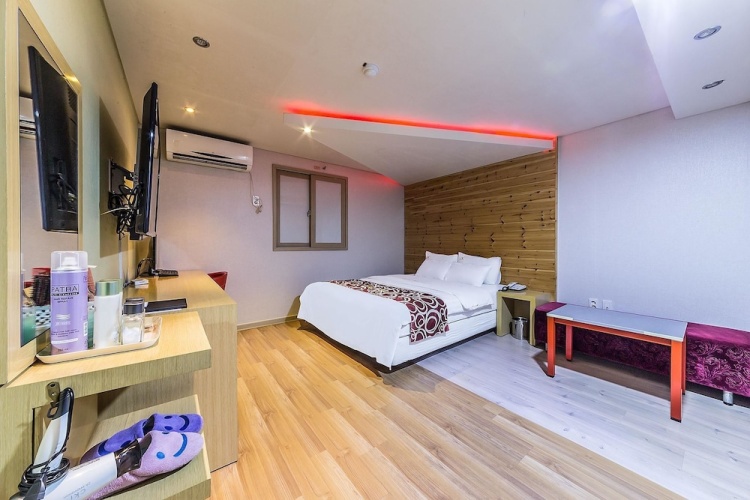 Hotel Queen Suwon