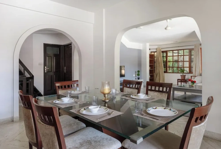 1 Bedroom Apartment with balcony