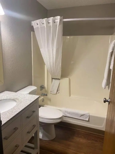 Deluxe Double Suite