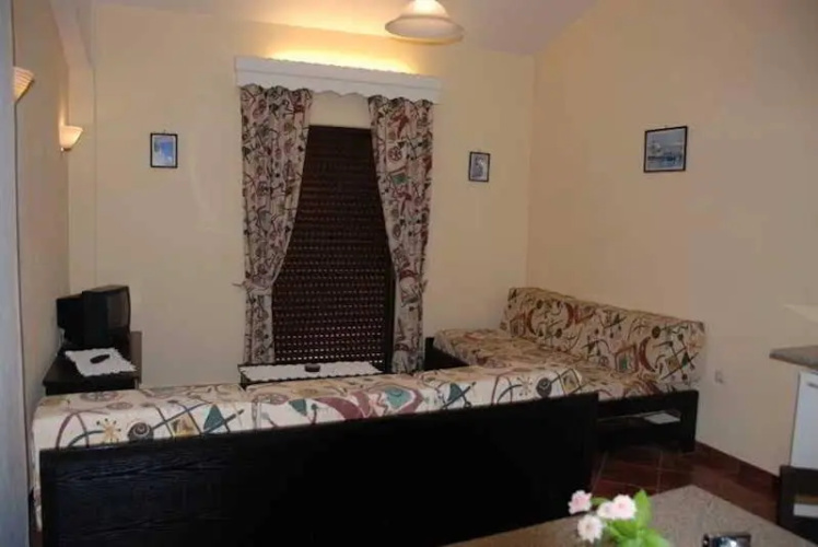 Penelope Suites