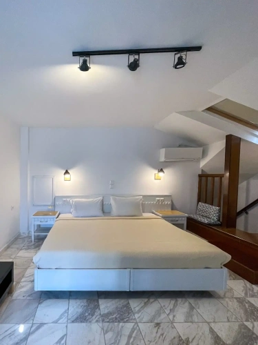 Standard Double room with pool view