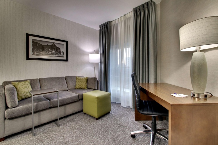 Double Suite